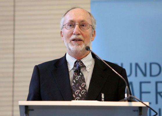 Prof. Dr. Kai Lucks -